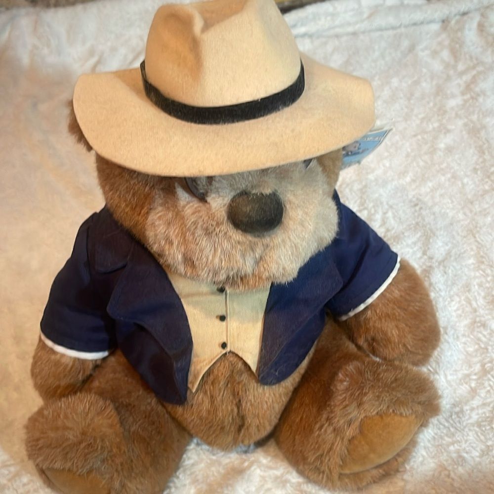 Vintage 1992 Lands’ End, authentic rugby bear